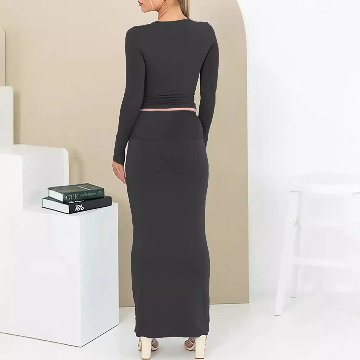 Women's sweet style two-piece suit set with long skirt and three-quarter sleeve top