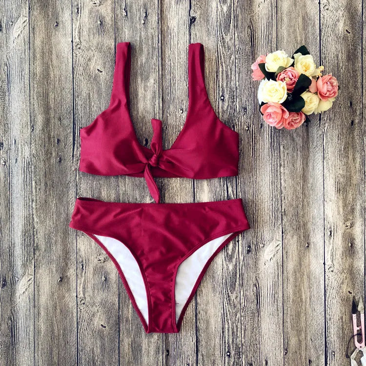 Solid colour bikini swimsuit set showing front view on mannequin