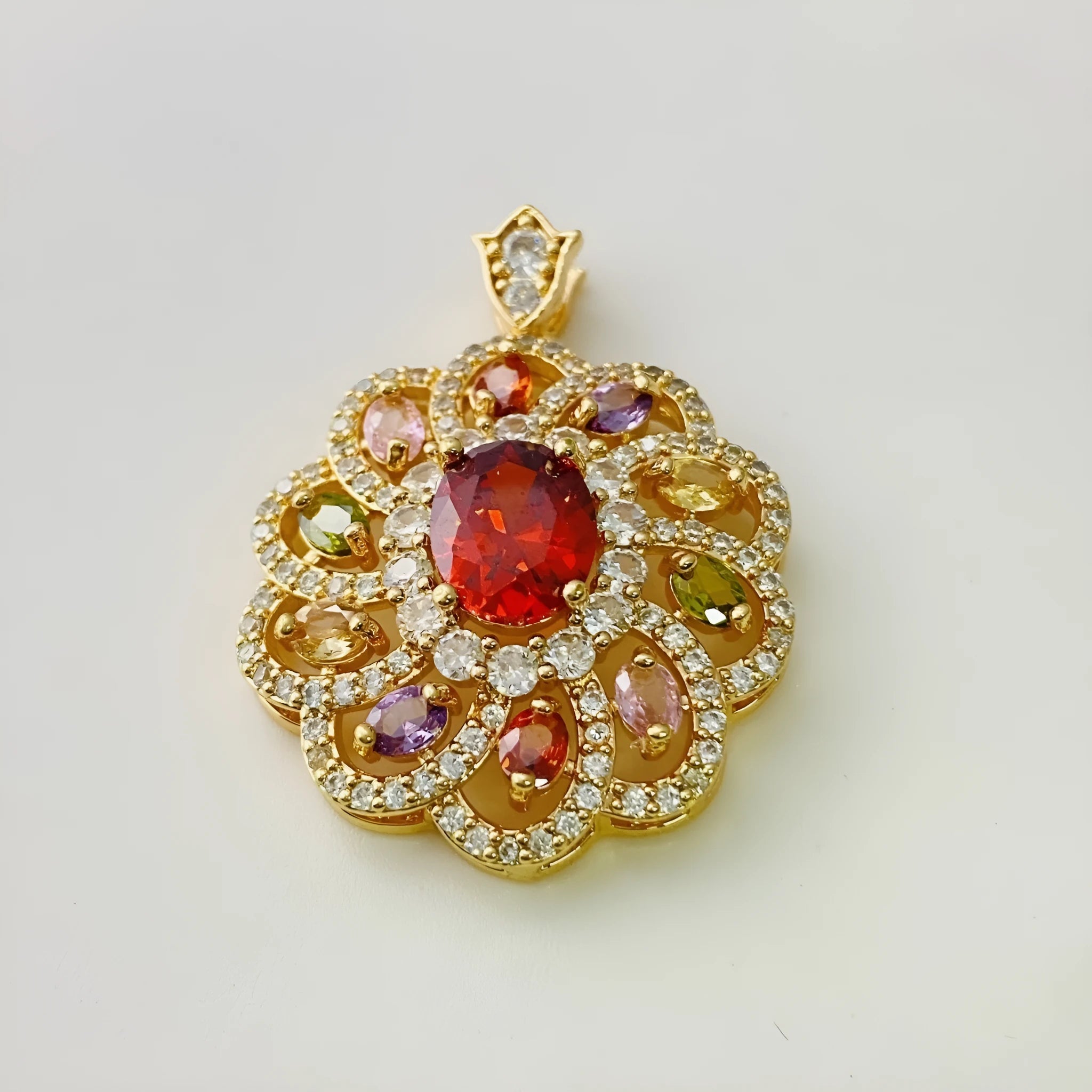 Women's colourful zircon flower pendant necklace in gold, champagne gold or platinum colour with optional chain