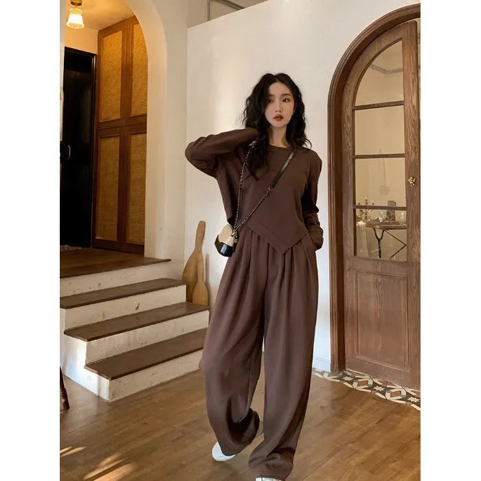 Women's casual sports suit set in khaki colour with top and trousers