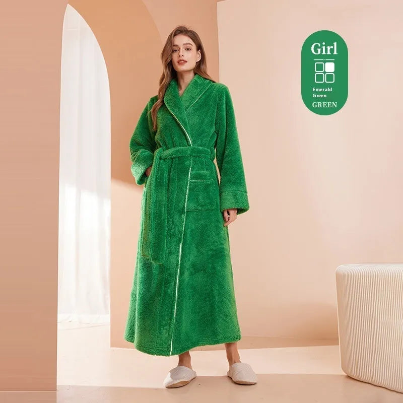 Plus size thickened flannel bathrobe for couples in winter with super thick 301-350 gsm fabric