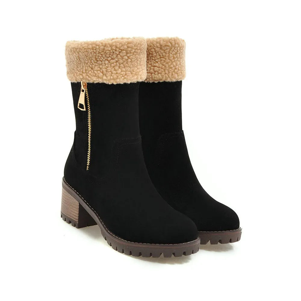 Snow boots with short plush lining in black, available in sizes 34 to 43 cm