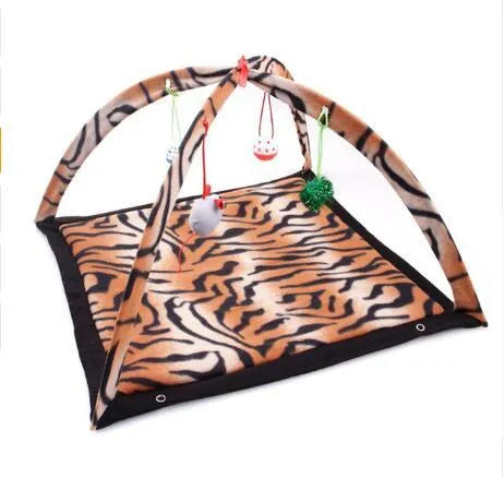 Cartoon cat play tent in bee pattern, foldable fleece hammock with two balls for kittens