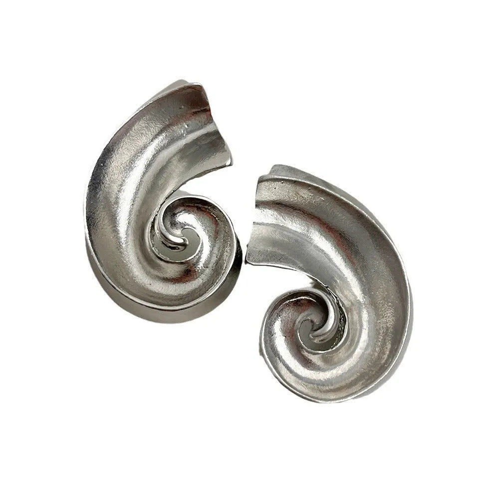Gold and silver retro geometric alloy ear studs with 5cm geometric shape design