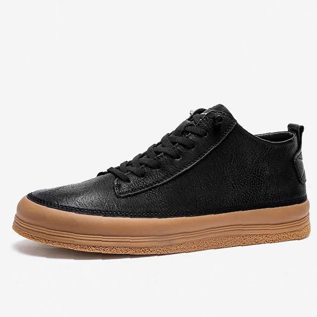 Men's black leather casual shoes with round toe, flat heel, and white lace-up closure.