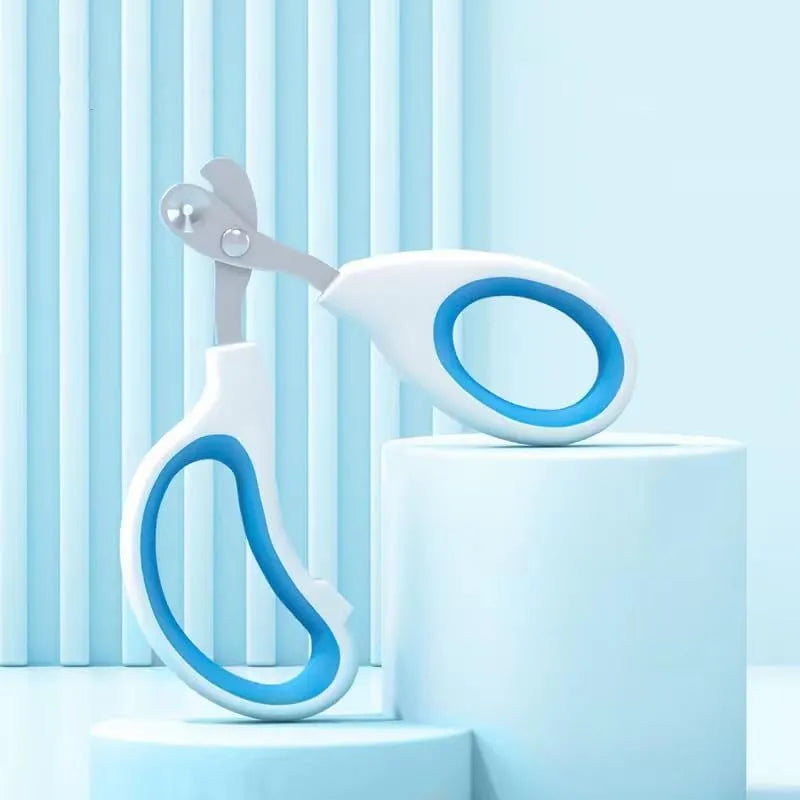 Blue professional cat nail clippers with circular safety hole and non-slip grip.