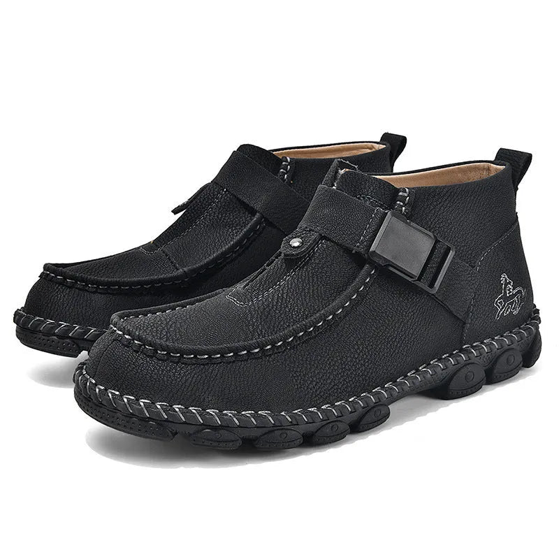 Handmade stitching casual slip-on shoes in synthetic leather with a flat bottom and low heel