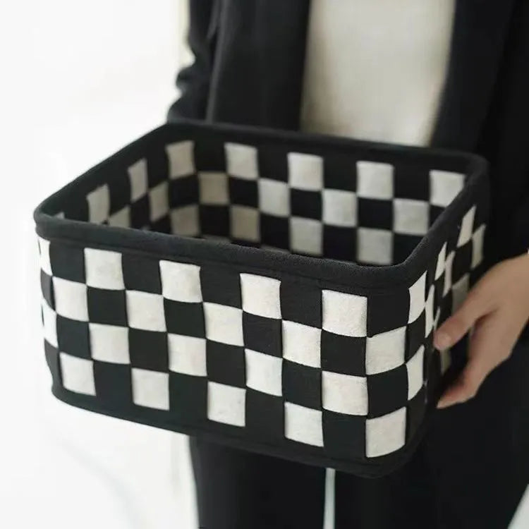Checkerboard pattern woven felt folding storage basket showing dimensions 37x29x19.5cm