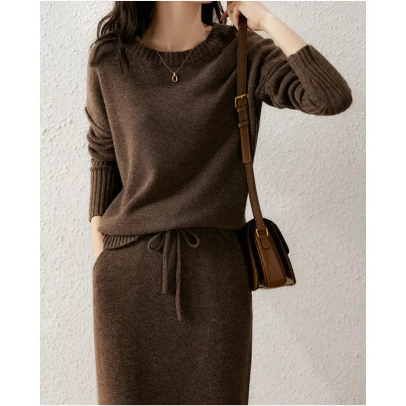 Coffee-coloured knitted two-piece set for women with long sleeve loose top and mid-length skirt