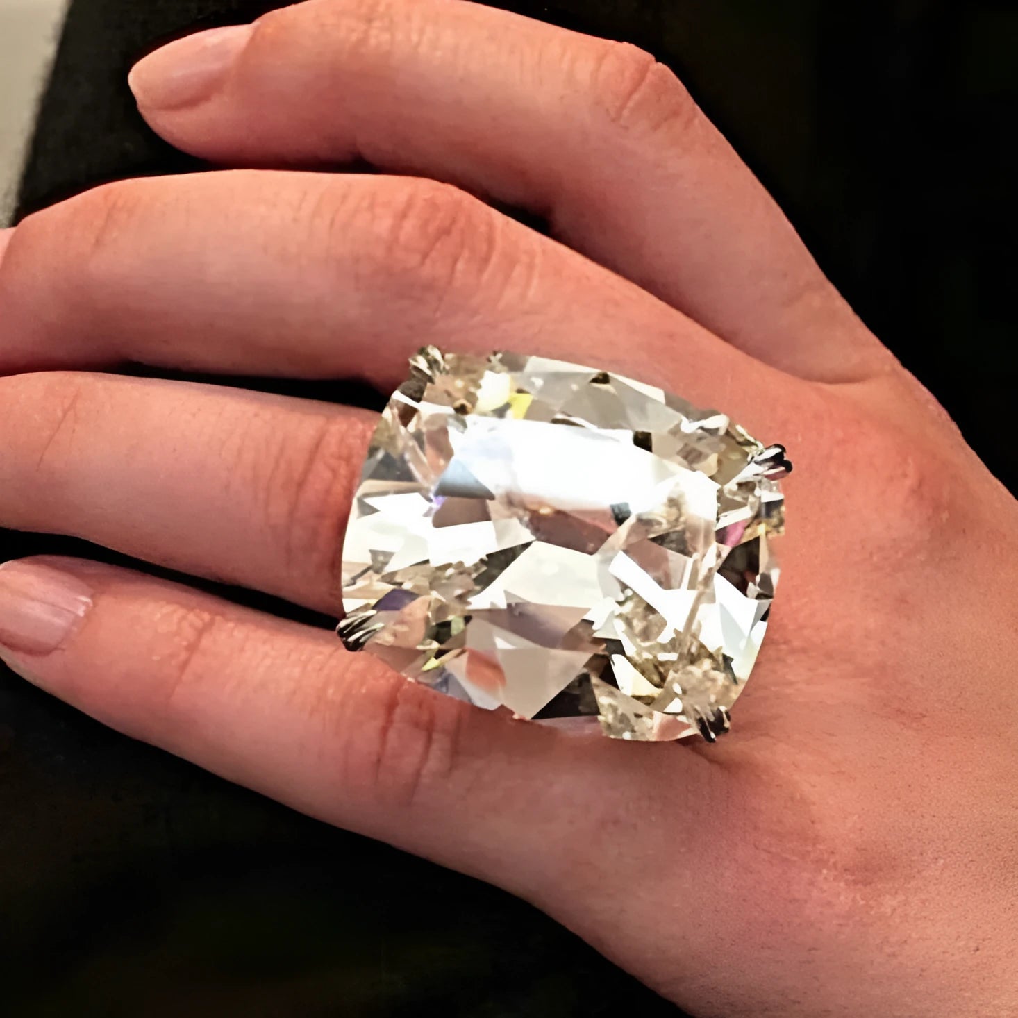 White gold colour electroplated alloy women's ring with square diamond geometry design