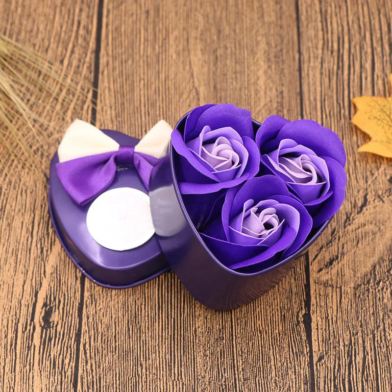 Soap flower gift box heart shaped tin box with bear figure red pink blue purple gradient handmade