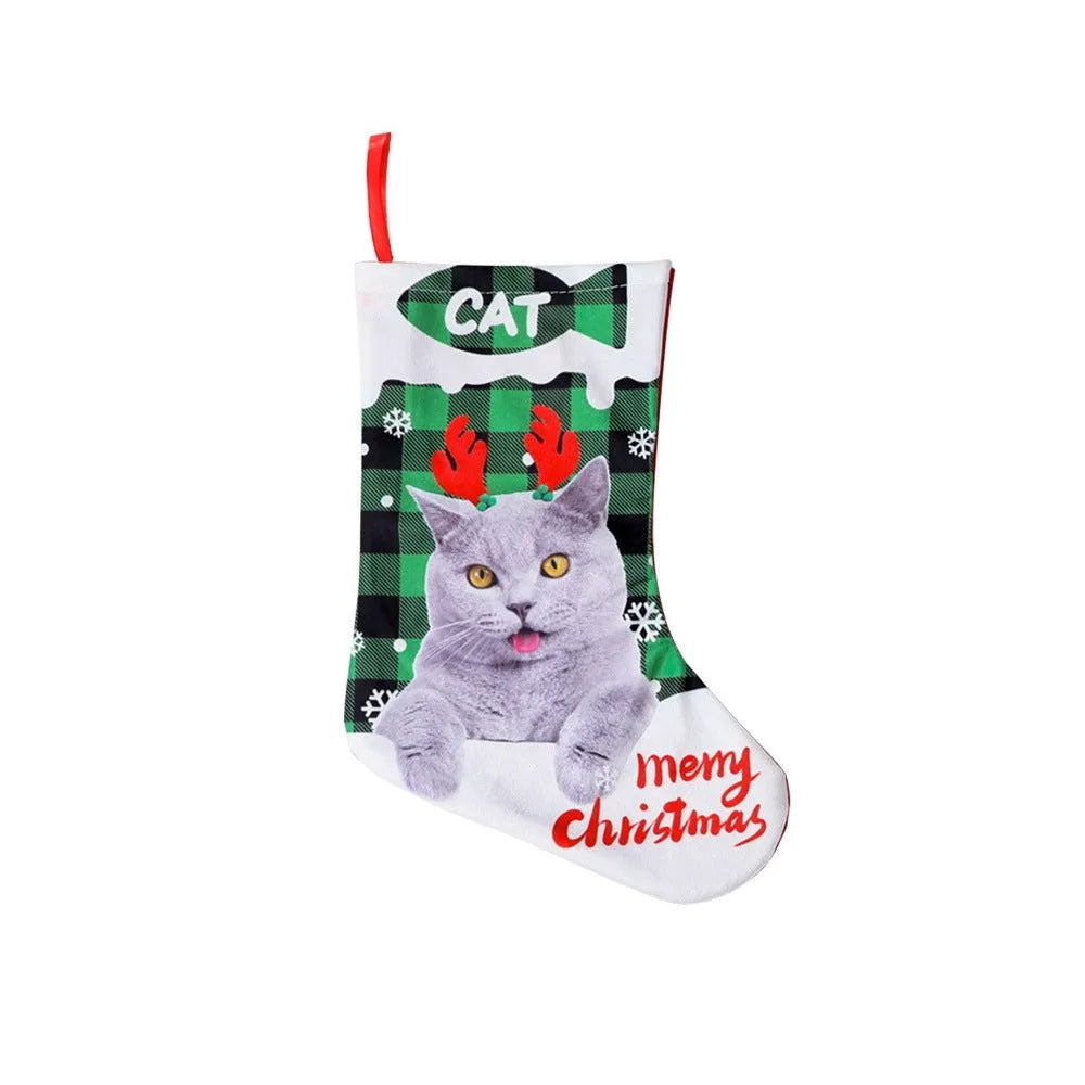 Printed puppy and cat Christmas table decoration cloth in tartan plaid patterns measuring 26x36cm