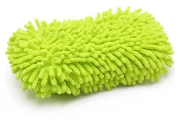 Silvery green car wash sponge with microfiber chenille construction measuring 14x25cm