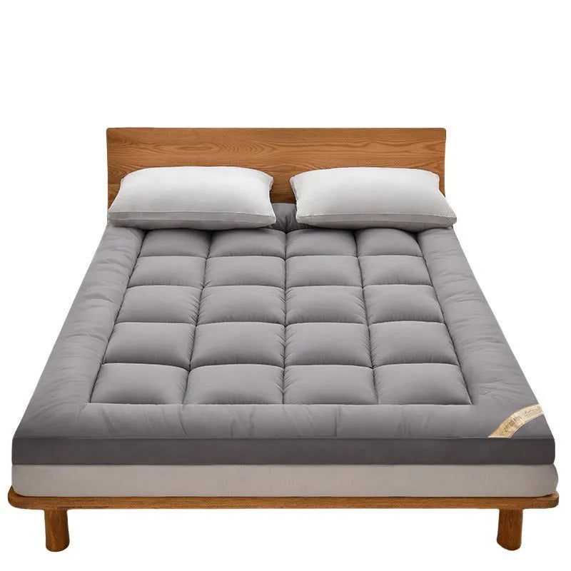 Thickened three-dimensional feather velvet mattress sheet in alpaca colour on a 1.8m bed