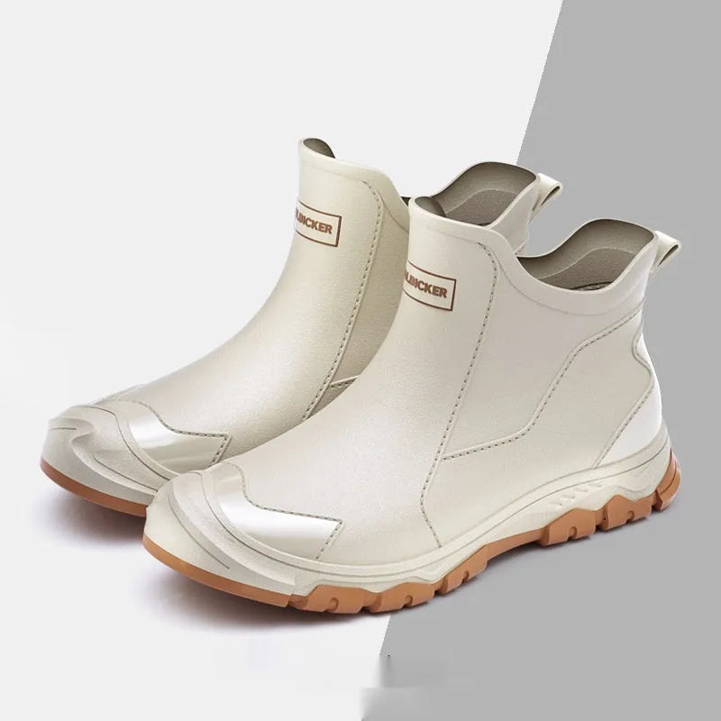 Korean style short tube PVC rain boots in black and red with non-slip rubber soles
