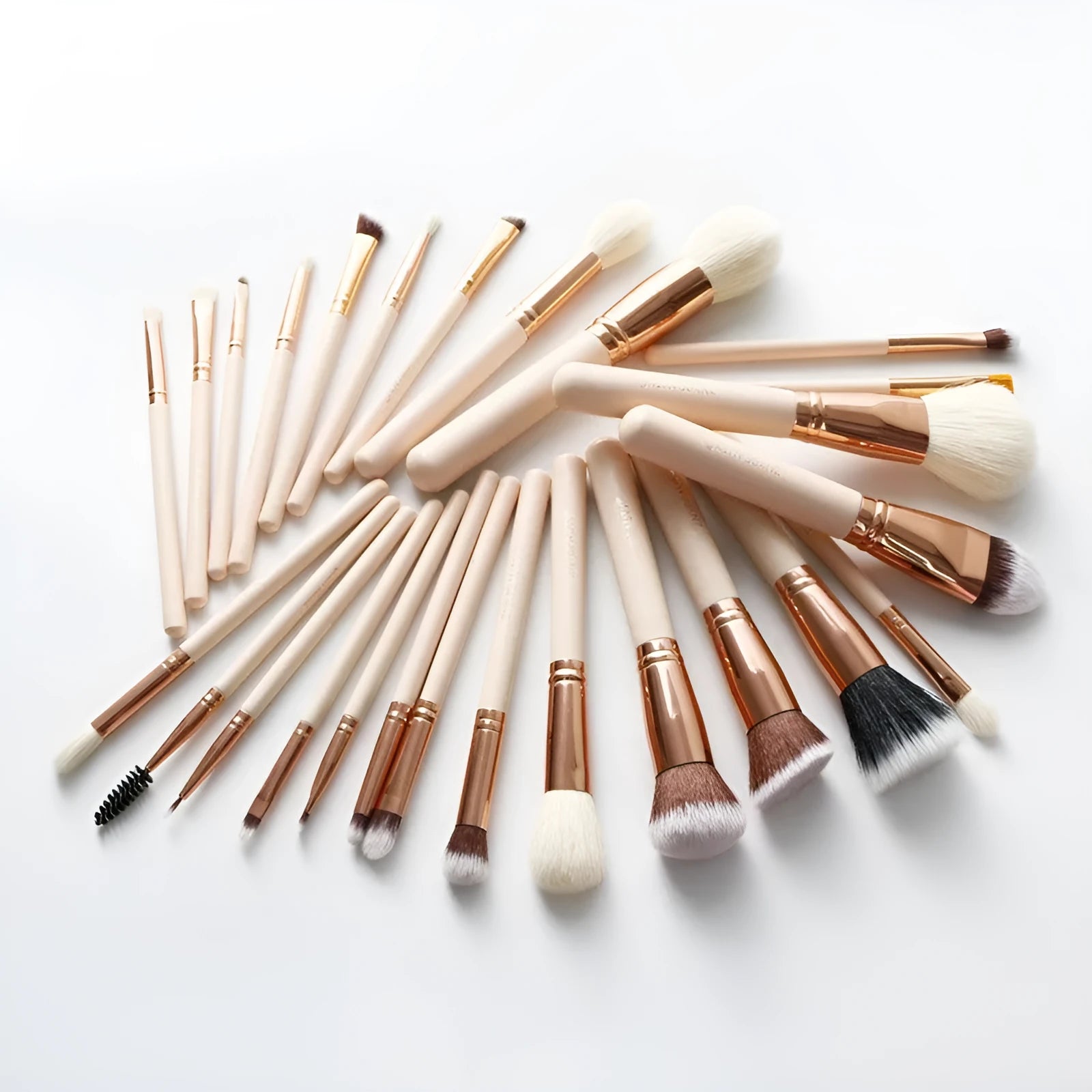 26 pink makeup brushes with wool bristles and wooden handles in PU storage bag