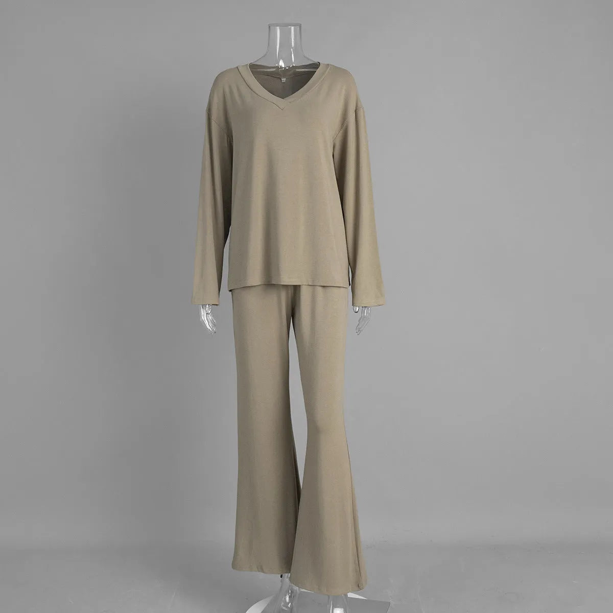 Long sleeve pajama set for women in viscose blend, white colour, top and pants on display