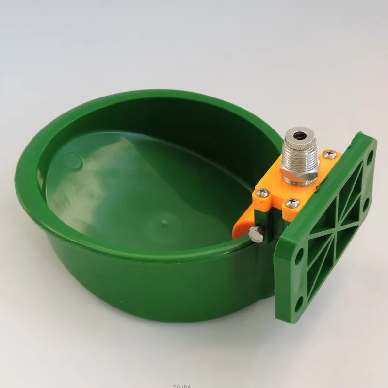 Green plastic automatic drinking bowl for sheep farm use with water-saving nozzle