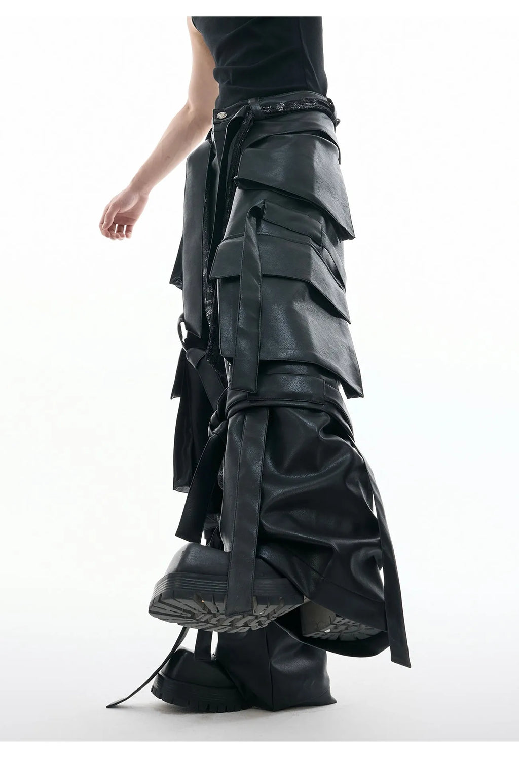 Black loose fit men's retro pants with quilted ribbon detailing and multiple pockets