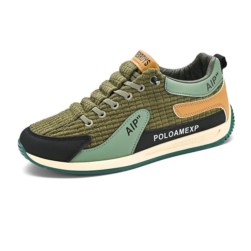 Men's grey and green mesh running shoes with round toe and lace-up front