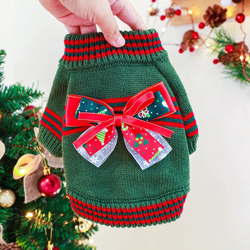 Polyester Christmas dog sweater for small to medium dogs in red, green, or beige colours with weight-based sizing
