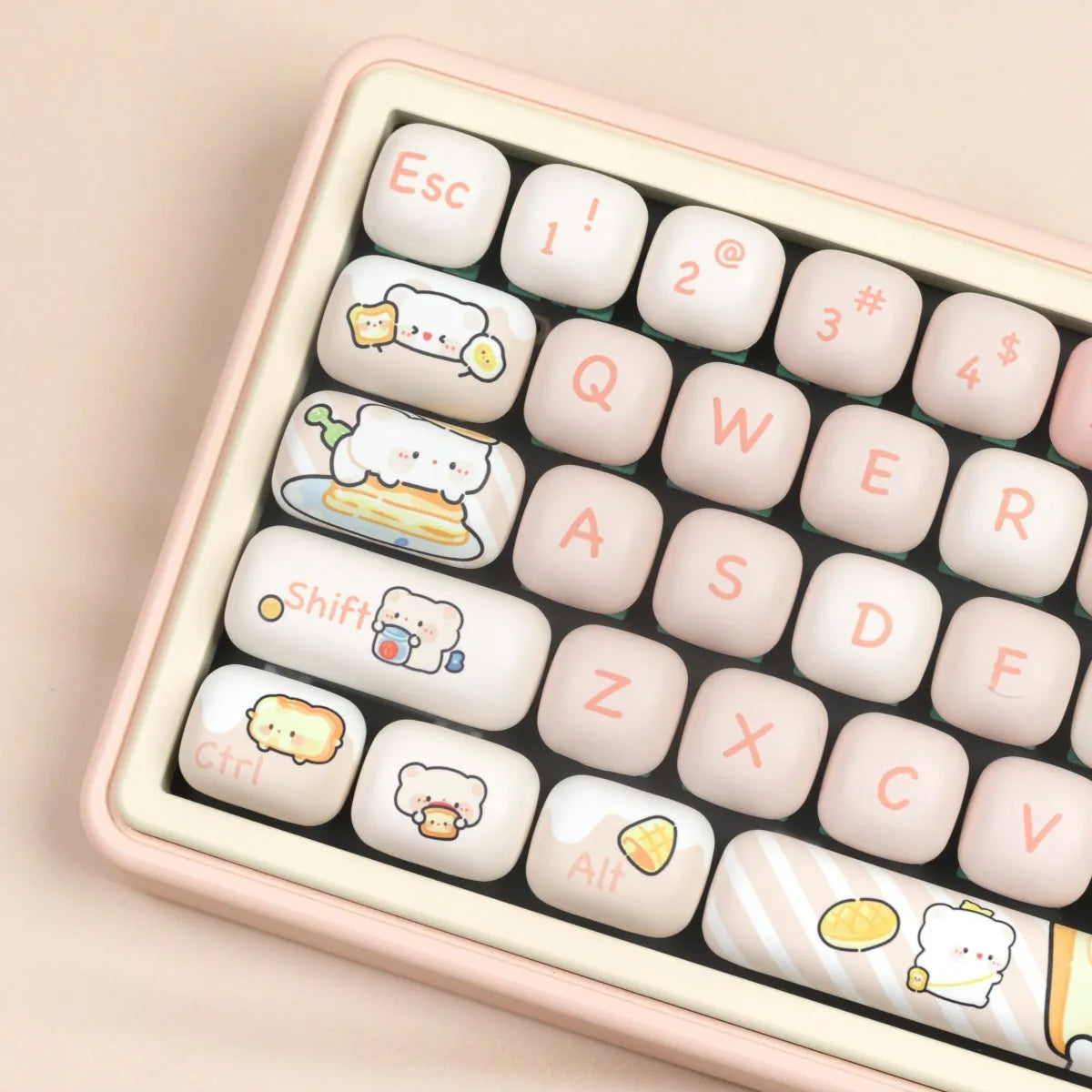 MOG profile PBT keycap set with steamed bread and bear design, 143 keys laid out.