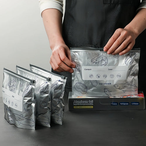 Aluminium foil sealed storage bags in three sizes: small 20×13cm, medium 23×17cm, and large 26×29cm