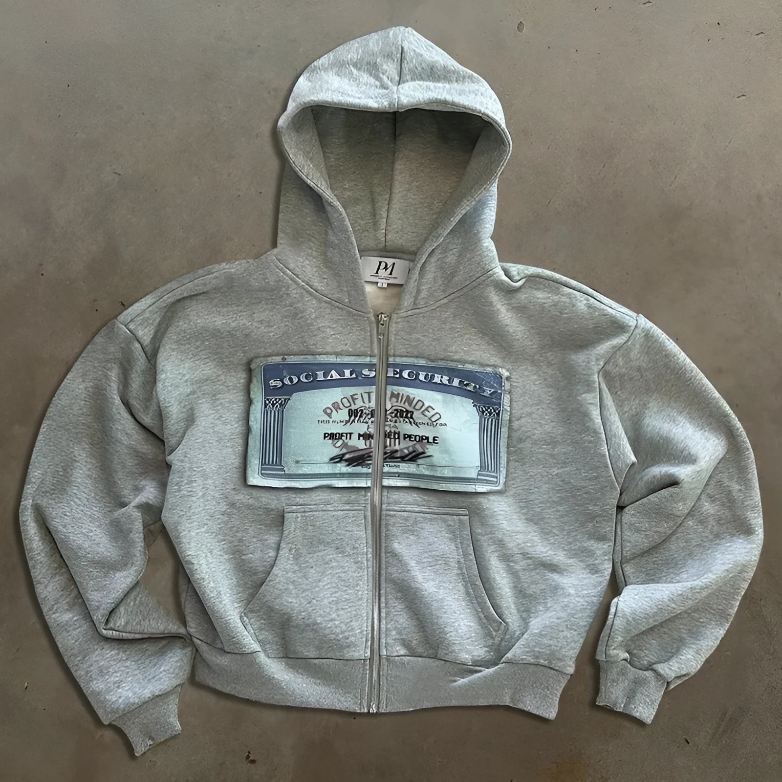 Unisex loose fit polyester hooded zip jacket with letter print and zipper pockets
