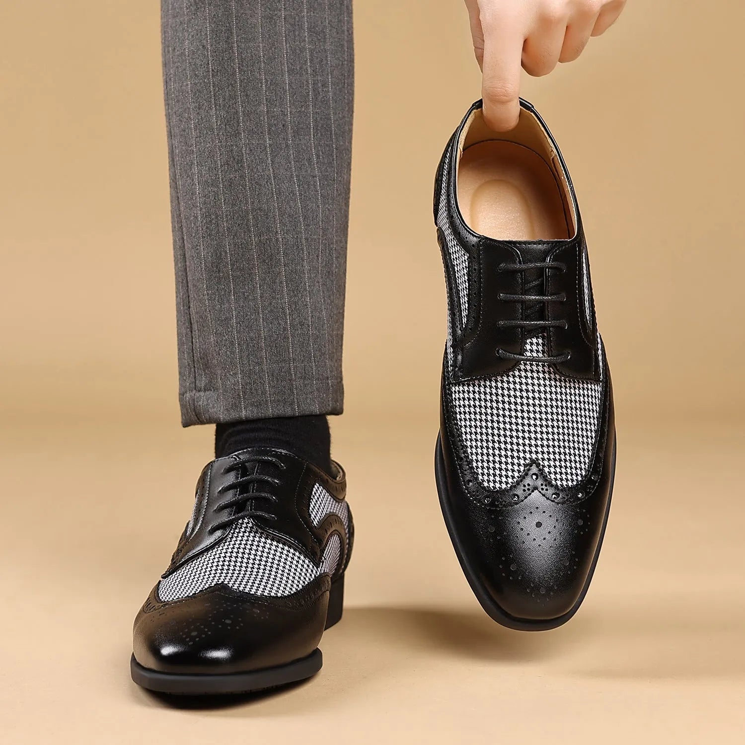 Men's houndstooth plaid casual leather shoes with square toe and lace-up front in four colour options