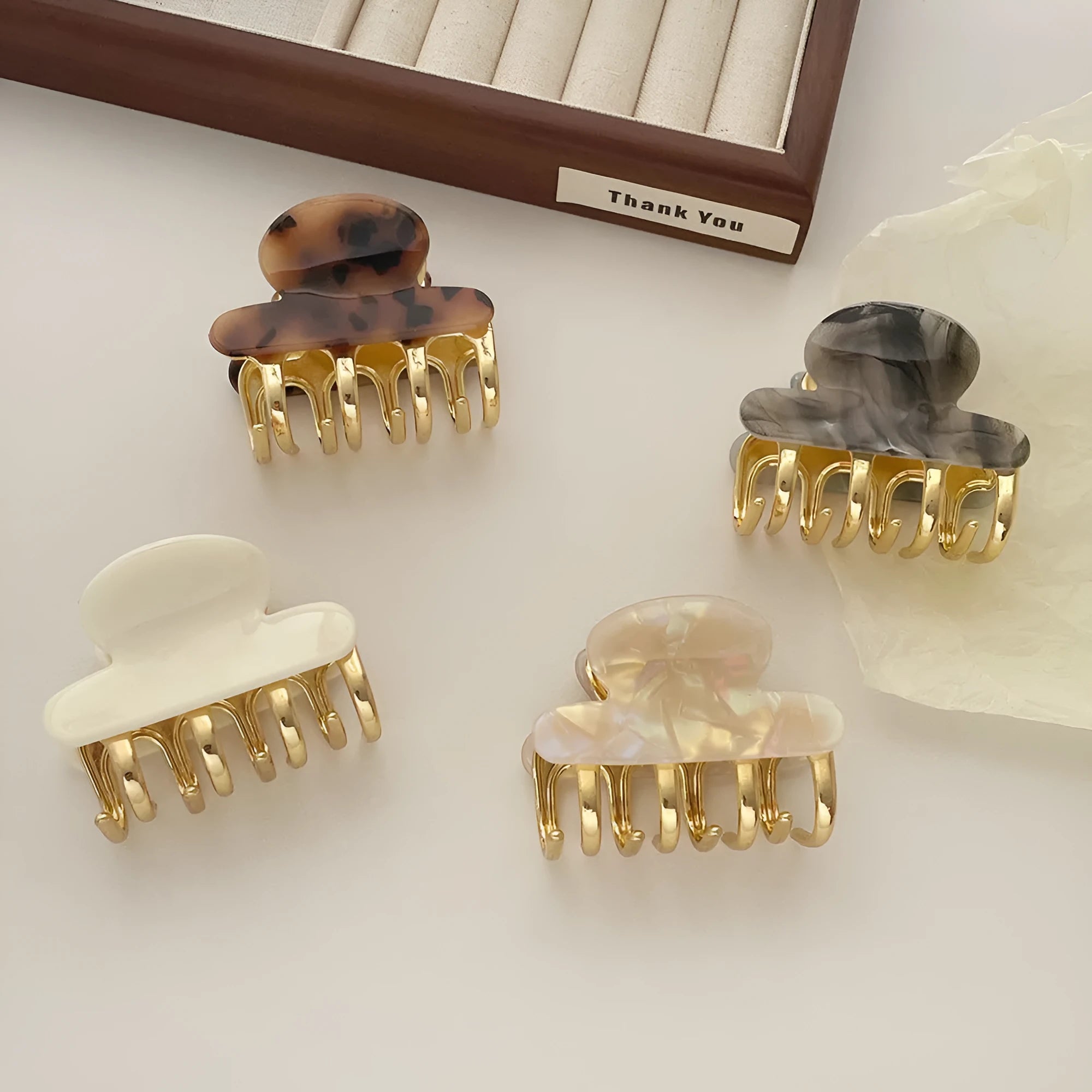 Set of four dopamine retro acetate hair barrettes in R08 colours with medium metal grip