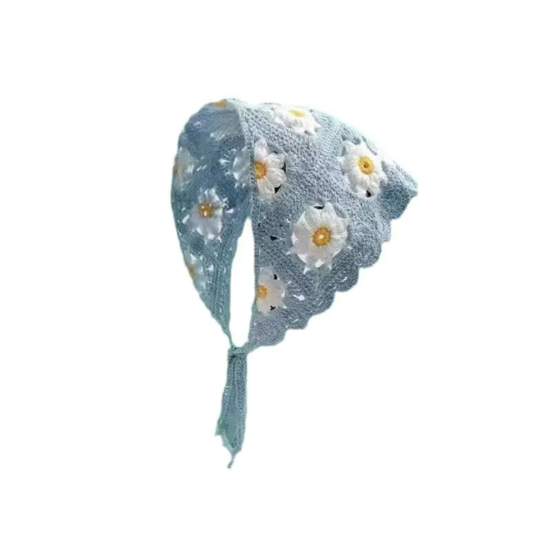 Women's cotton triangular headscarf with floral pattern in French retro style for autumn winter wear
