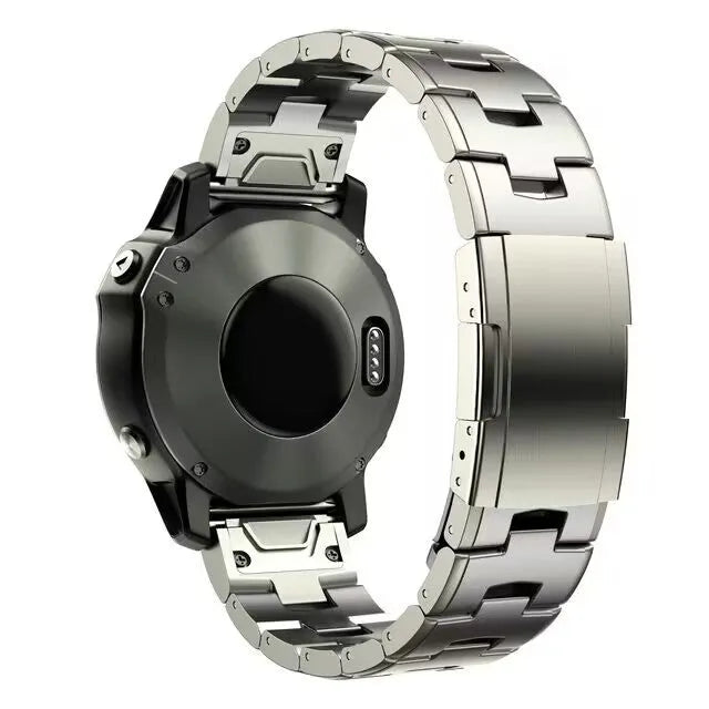 Garmin Jiaming Fenix compatible metal watch strap in black, silver, and titanium colours showing 22mm and 26mm width options