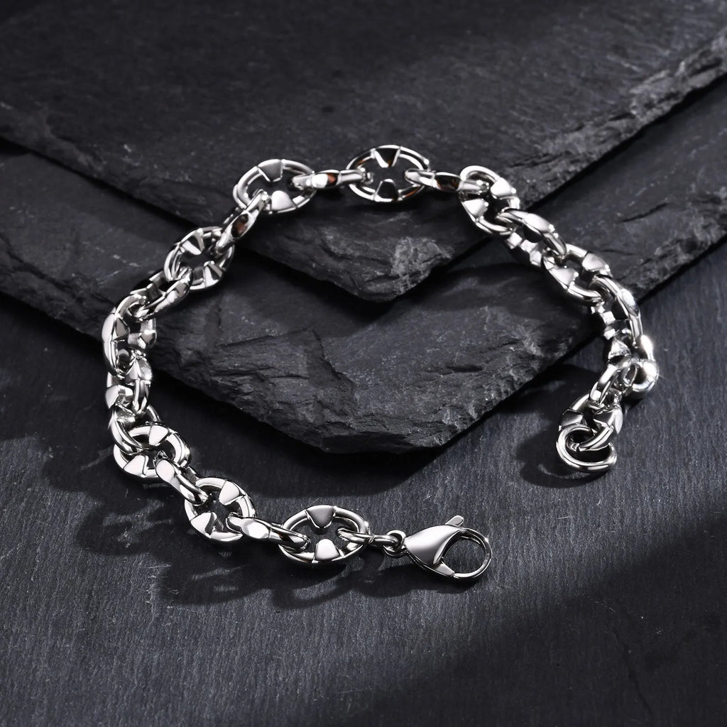 Handmade stainless steel thick geometric chain bracelet in steel colour.