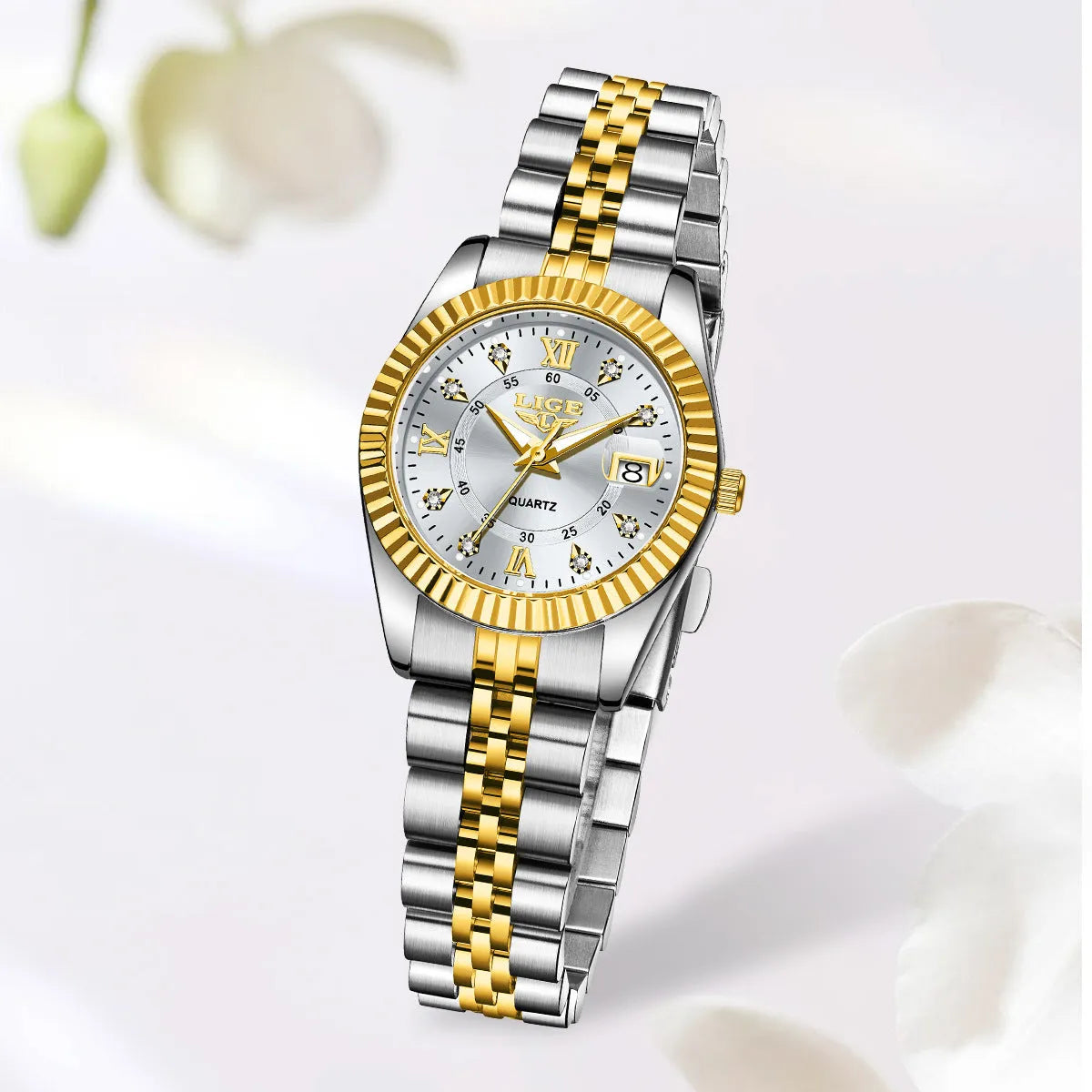 Women's waterproof quartz watch with stainless steel case in gold and silver colour variations