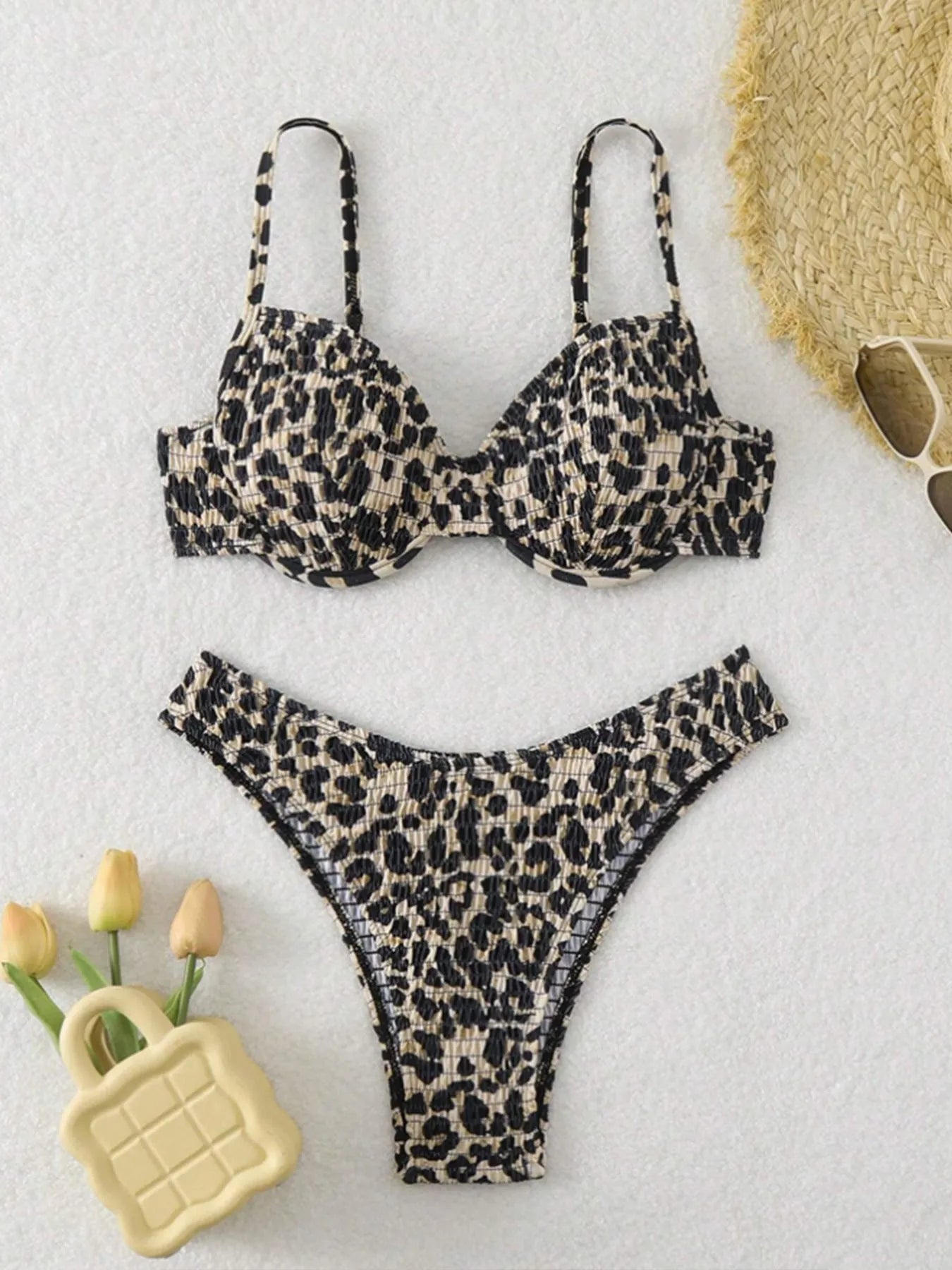 Leopard print backless bikini for women in brown and red colour options