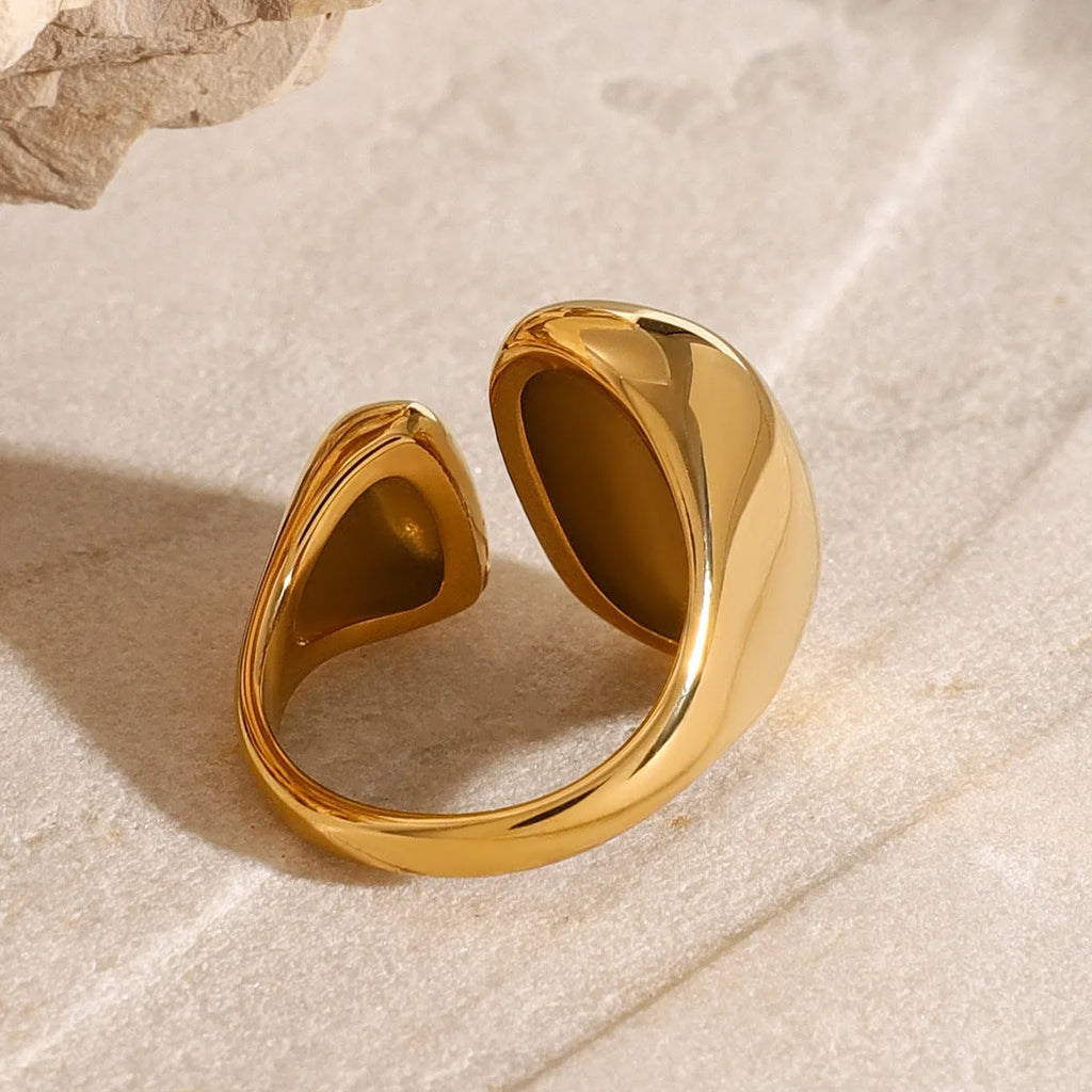 Women's stainless steel open ring with exaggerated geometric shape in electroplated colour