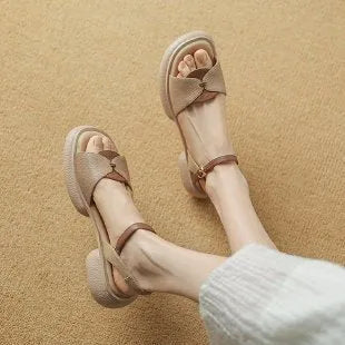 Women's chunky heel platform open toe sandals in renewable leather with rubber soles
