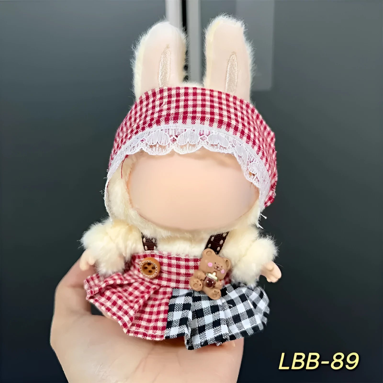 Plastic doll costume for 17cm vinyl figurine from LBB series
