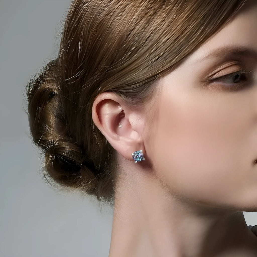 Simple geometric round ear studs with cultivated alexandrite stones in 925 silver setting