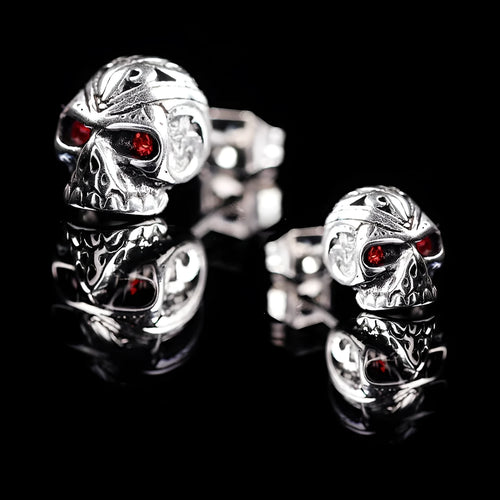 Retro red eye skull stud earrings with alloy construction and electroplated finish