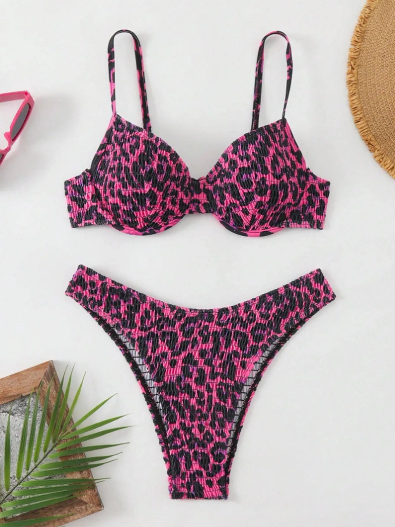 Leopard print backless bikini for women in brown and red colour options