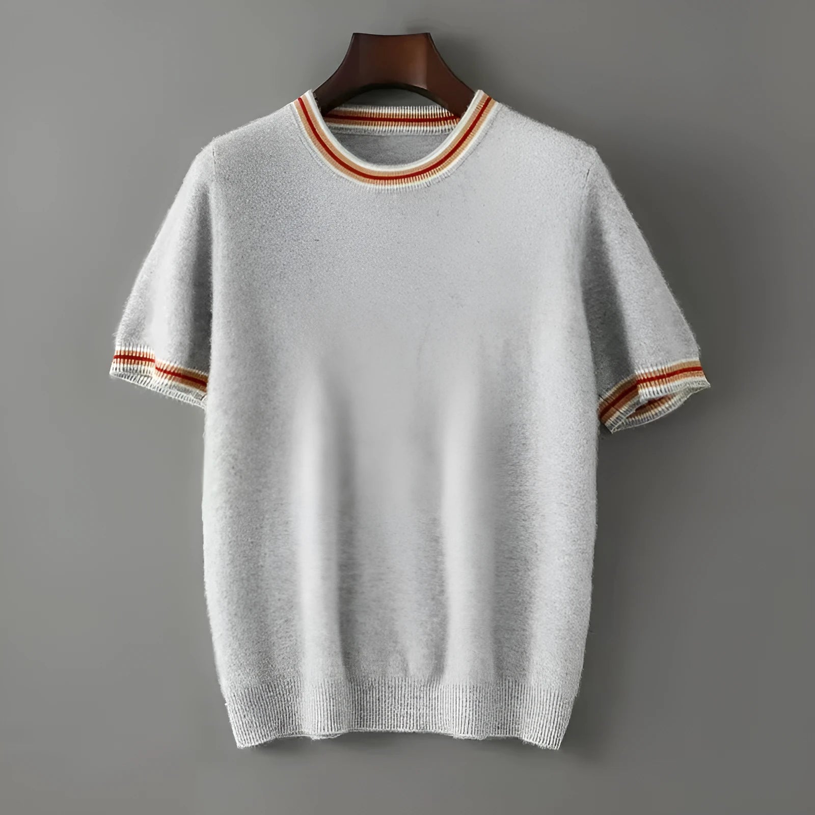 Men's short sleeve pure wool sweater in grey with round neck pullover design
