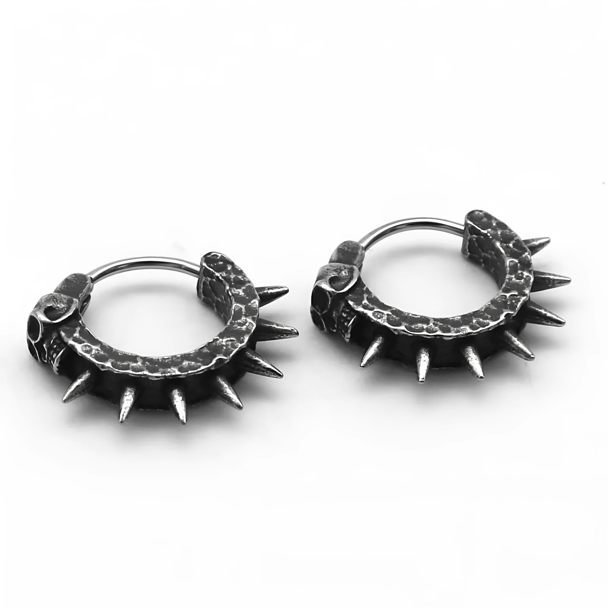 Geometric alloy earrings with punk motorcycle style in copper and black colours