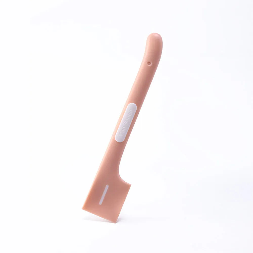 Green TPR pet feeding spoon with right-angle design for canned food