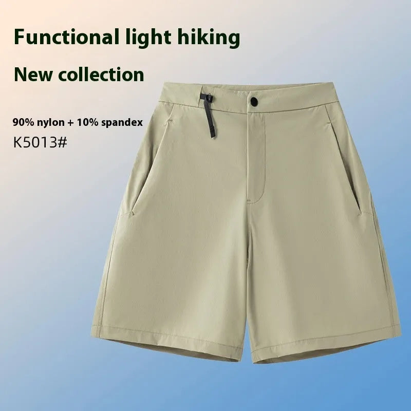 Men's quick-dry athletic shorts in khaki colour with four-way stretch fabric.