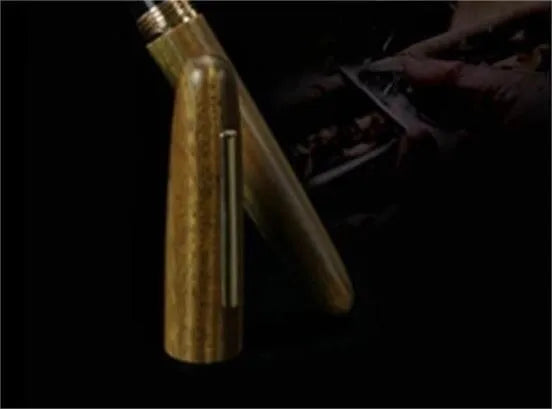 Wooden fountain pen with rotating cap showing natural wood grain