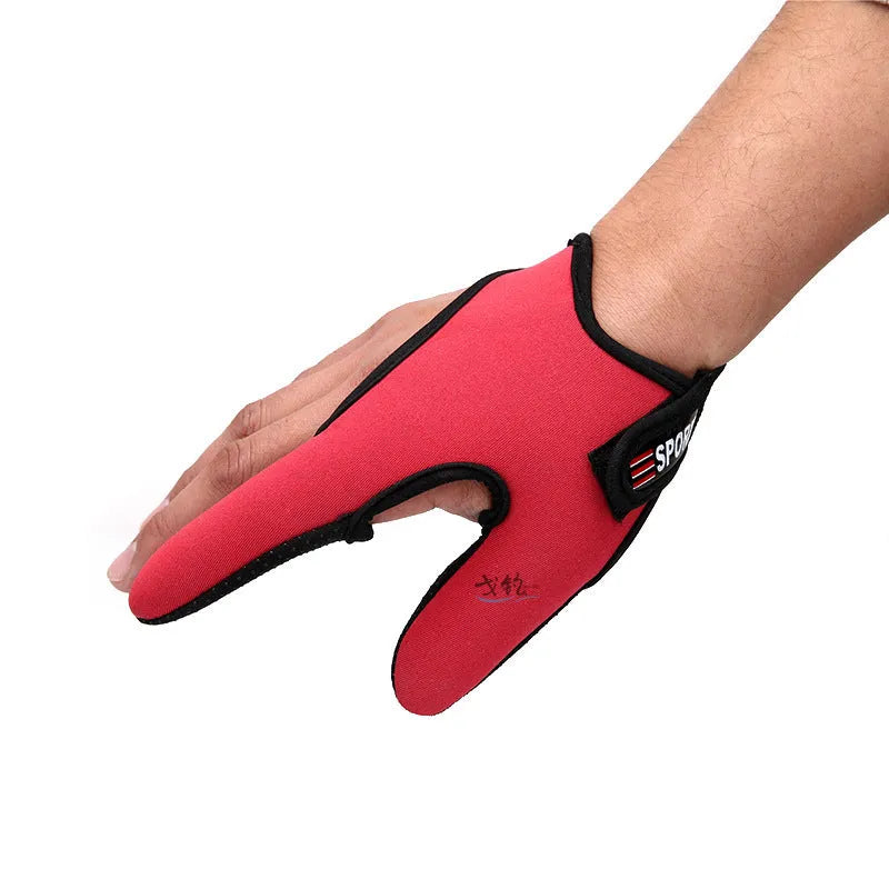Two-finger fishing glove in camouflage colour showing diving cloth back and microfiber palm.