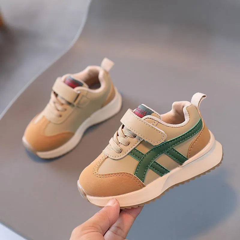 Children's casual sneakers with Velcro fastening in white, beige, or khaki with non-slip rubber soles