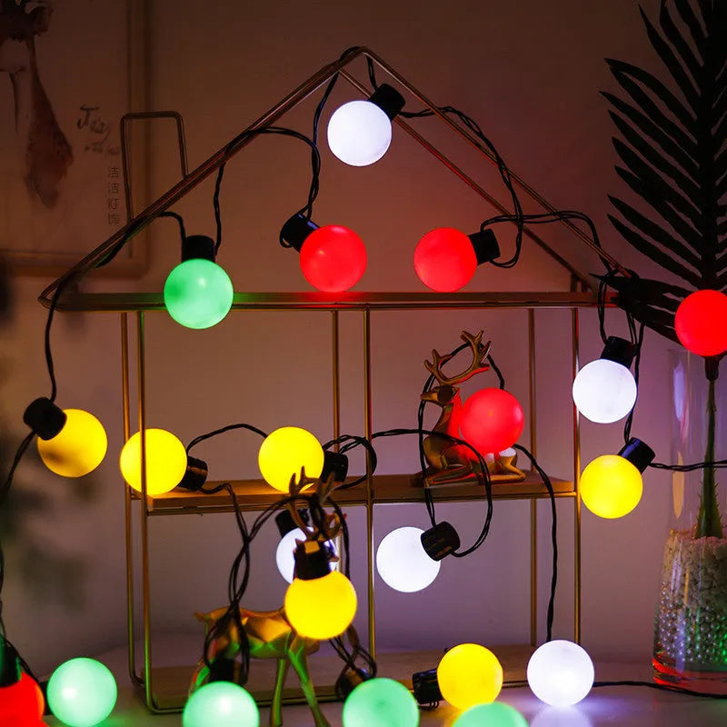 10-metre solar-powered decorative light string with 40 LED bulbs for outdoor tent and festival use