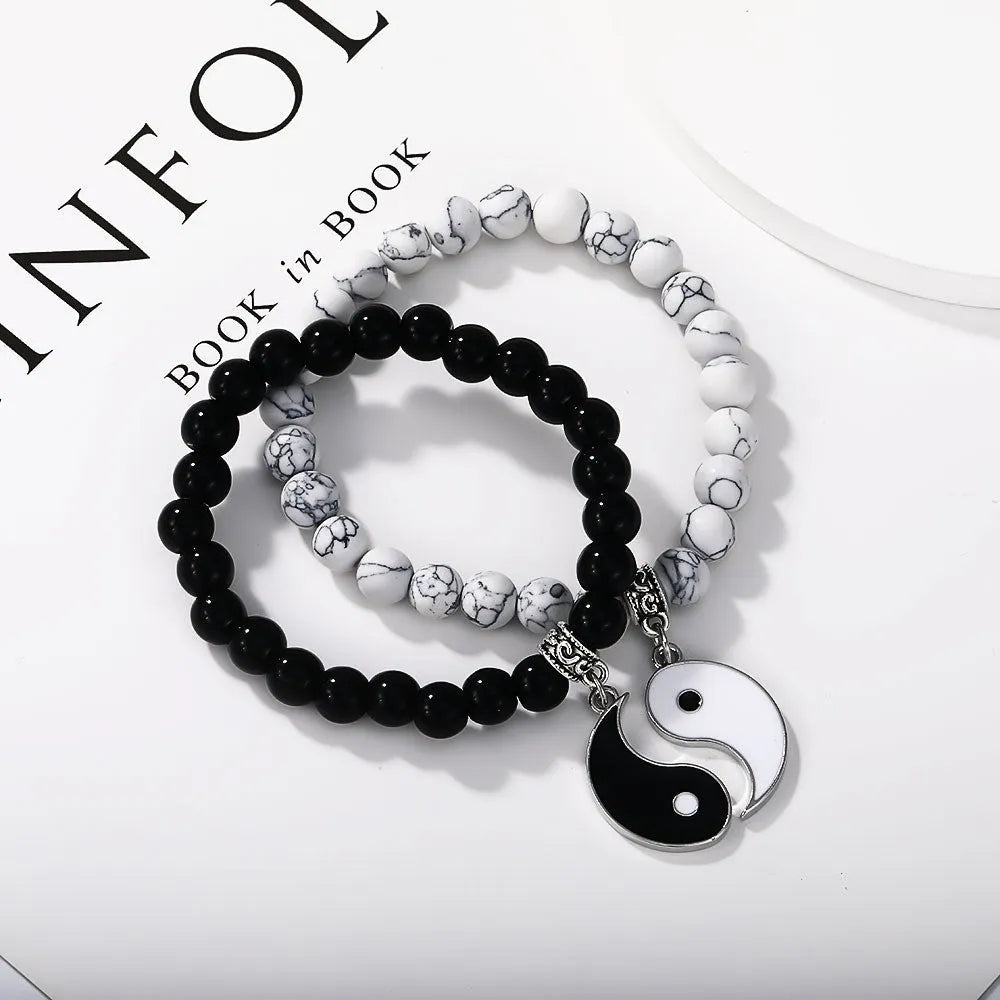Alloy eight-diagram shaped appetizer bracelet with electroplated finish.